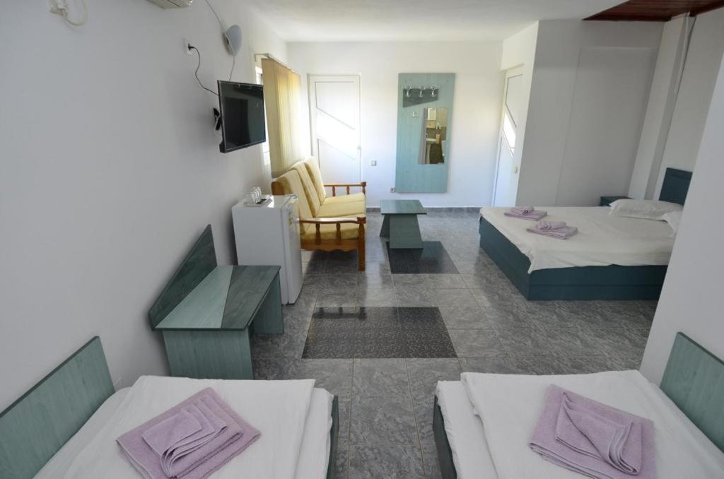 Vila Rara Hotell Costinesti Exteriör bild